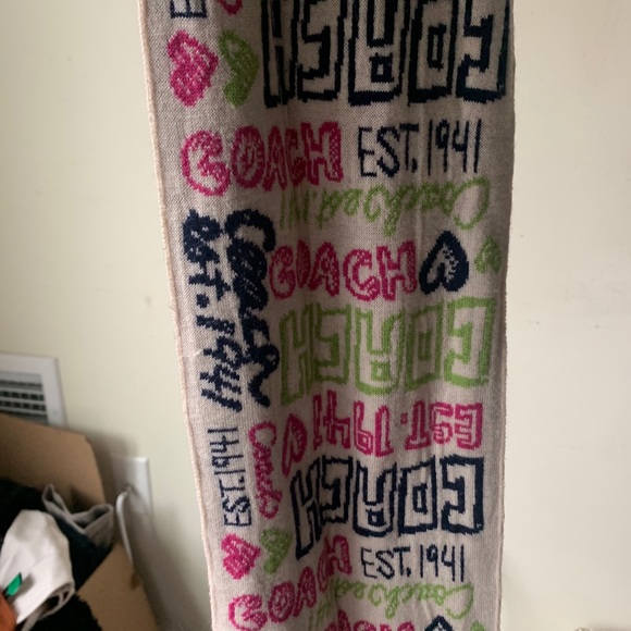 Coach scarf 64 inches - Picture 2 of 5